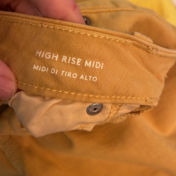 Shorts - Picture 5 of 5